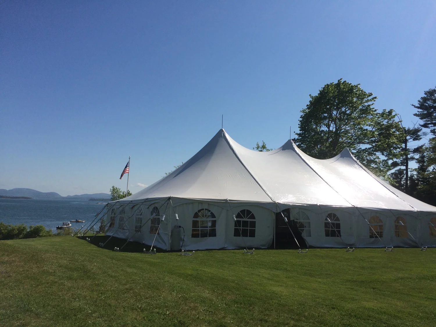 40' x 80' — Grand Rental Station